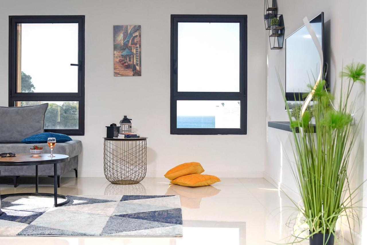 With Sea View And Balcony Facing West By Sea N' Rent